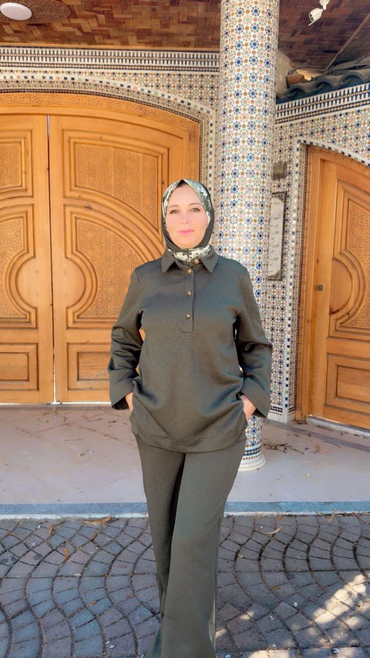 أنصوبل شتوي أنيق للنساء – تصميم واسع ومريح بقماش فاخر ودافئ