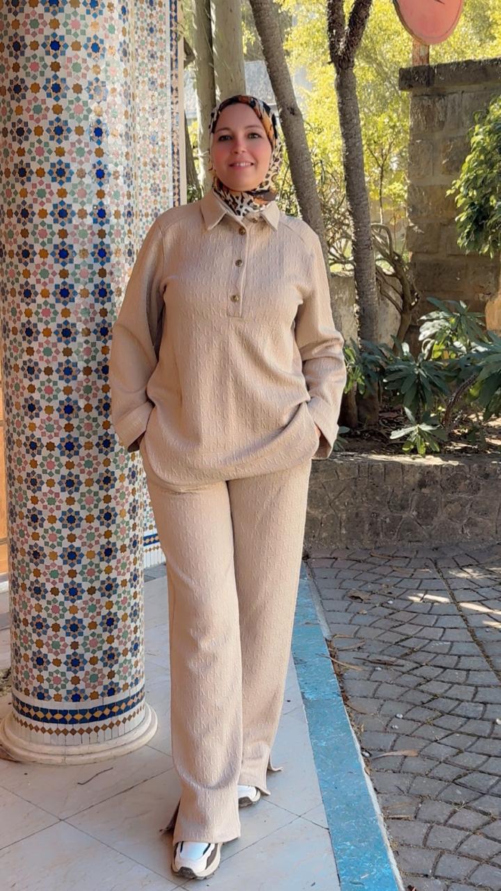 أنصوبل شتوي أنيق للنساء – تصميم واسع ومريح بقماش فاخر ودافئ